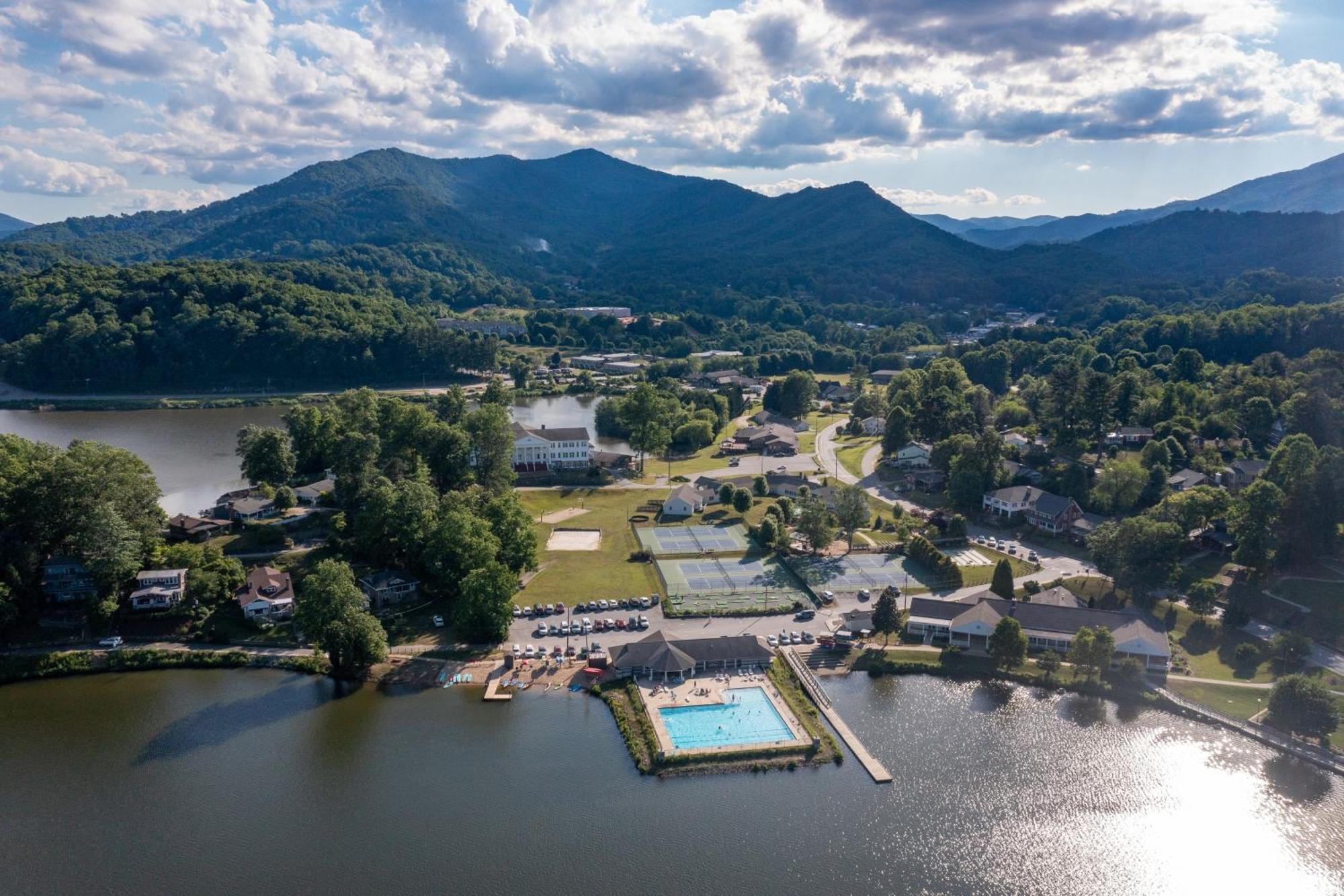 Campground Apts Lake Junaluska Chambre photo